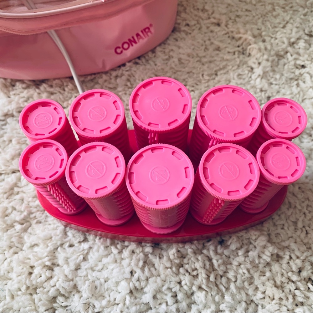 Conair travel hot curlers NWOT with case & clips.